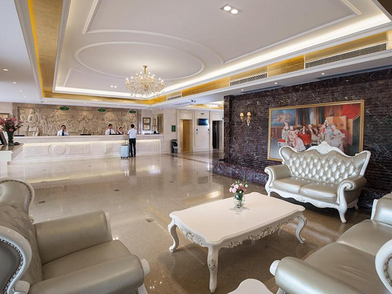 Vienna Hotel Guangzhou Shaheding Metro Station Екстериор снимка