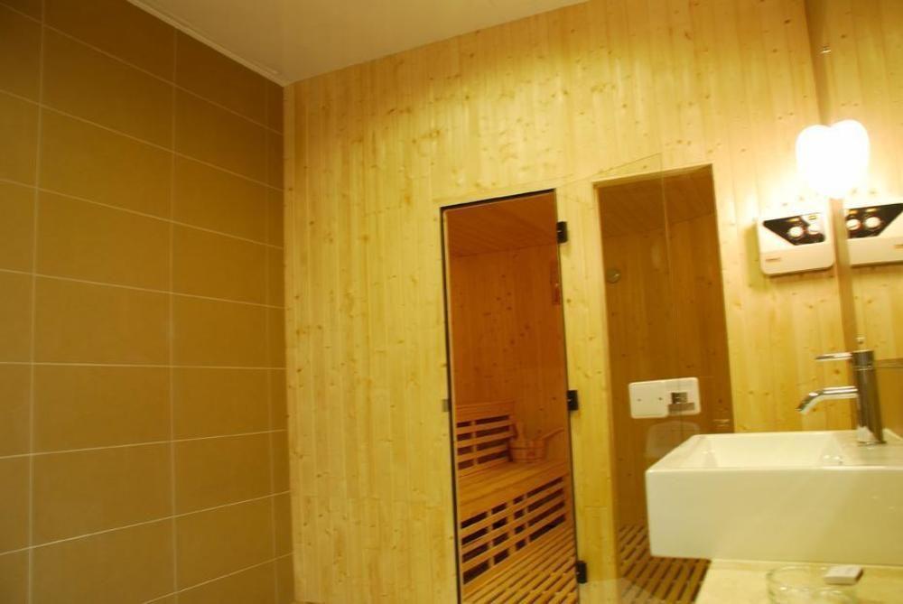 Vienna Hotel Guangzhou Shaheding Metro Station Екстериор снимка